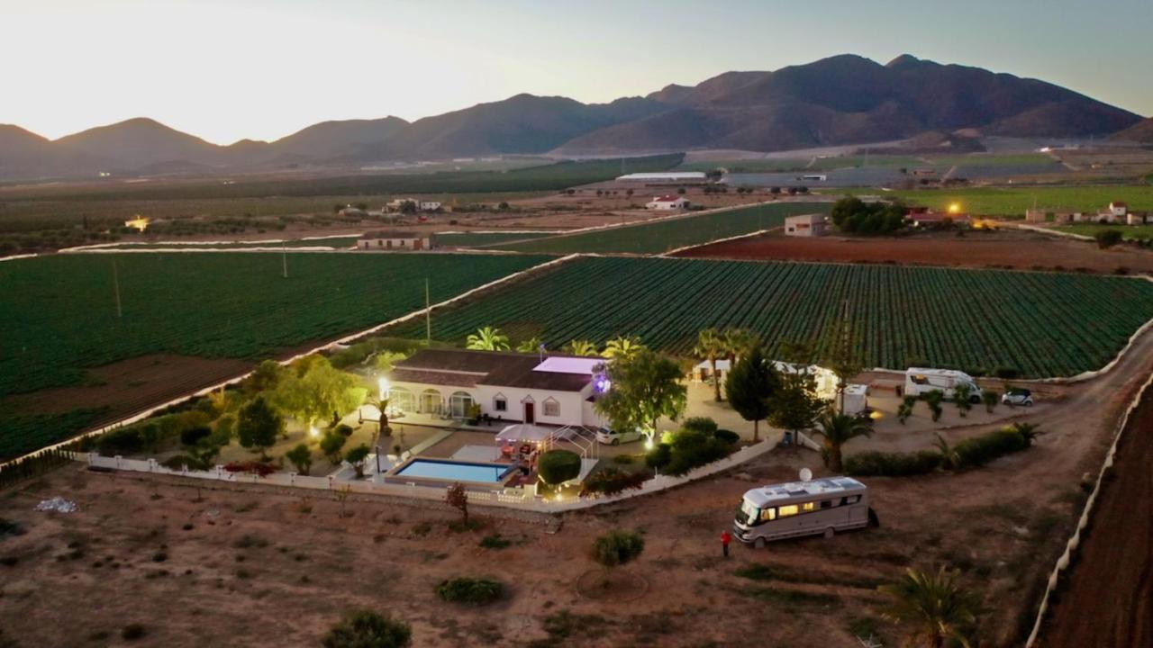 Exceptional Rico'S Country Retreat Almendricos Apartment ปูแอร์โต ลุมเบรราส ภายนอก รูปภาพ